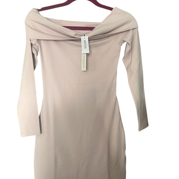 CONTOUR ARITZIA Size S - Picture 1 of 9